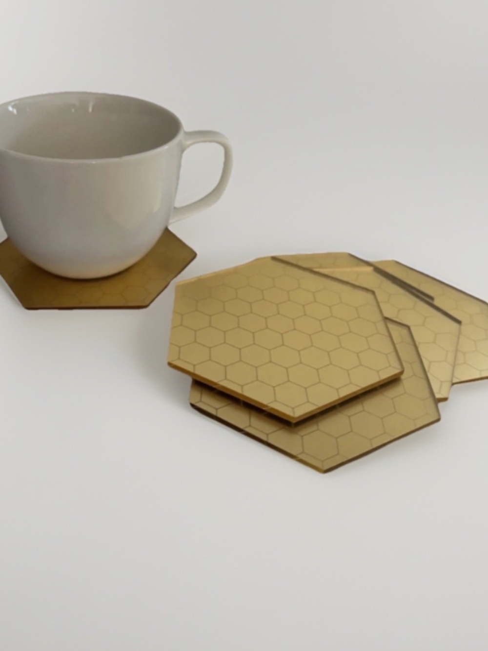 Hexagon Gold Color Coasters Set of 6 Drink Coasters. NWB.